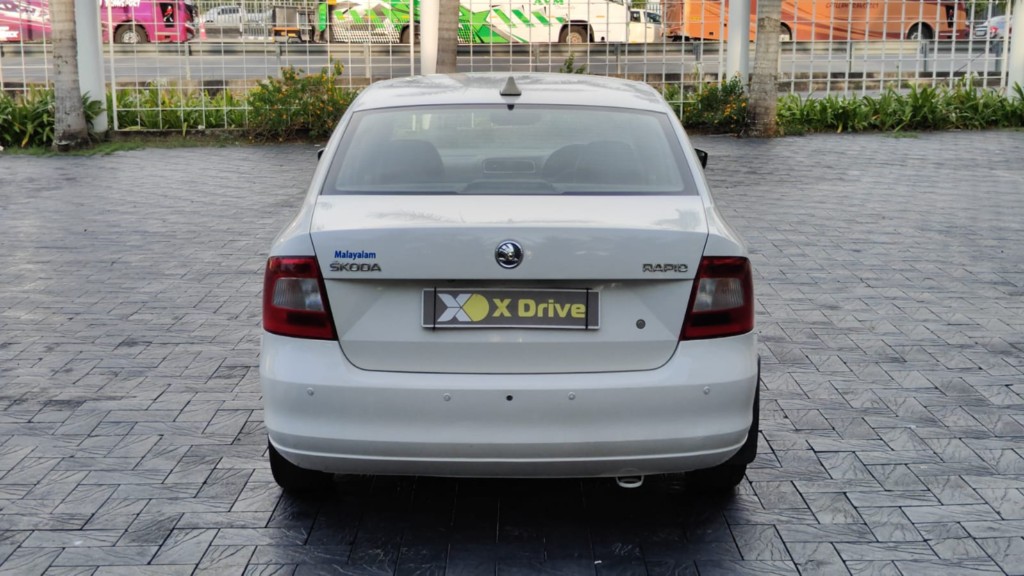 Used Cars in Trivandrum, Kerala - SKODA RAPID 1.5 AMBITION TDI