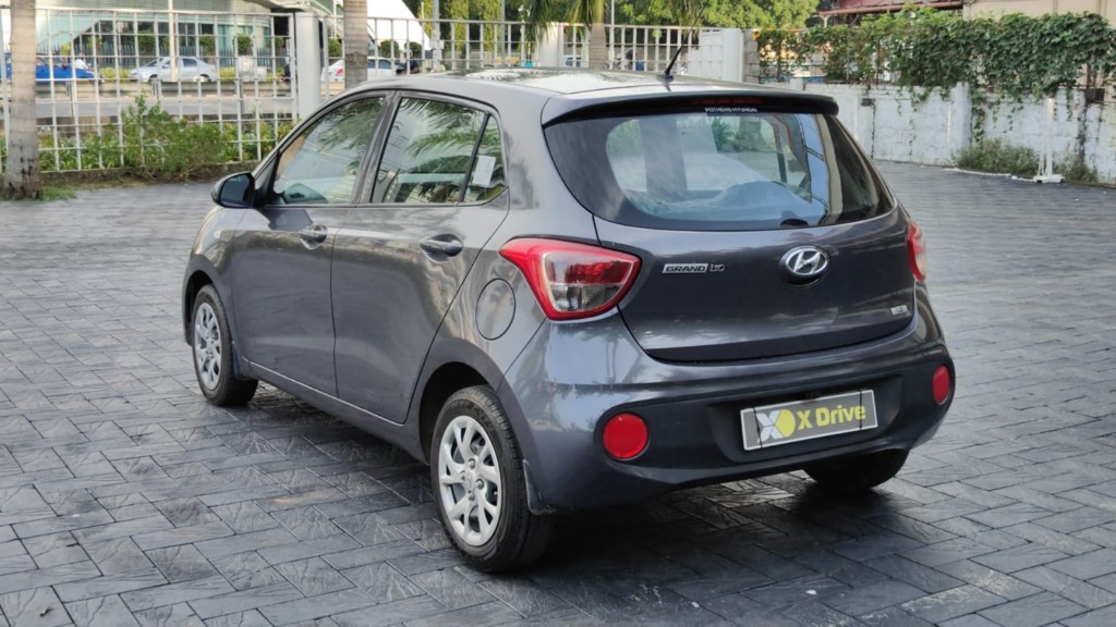 Used Cars in Trivandrum, Kerala - Grand i10 Magna 1.2