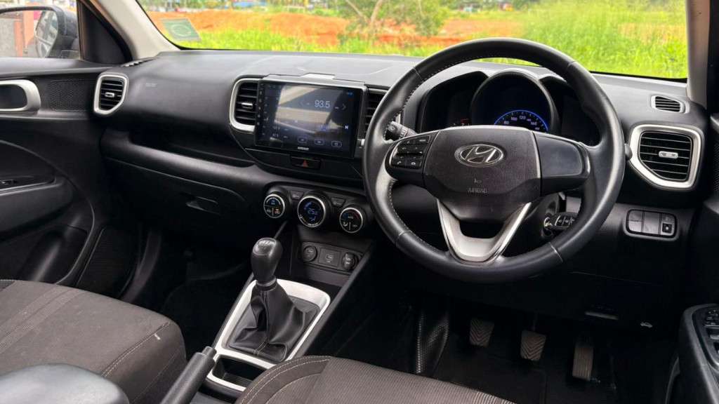 Used Cars in Trivandrum, Kerala - HYUNDAI VENUE 1.2 KAPPA MT S+