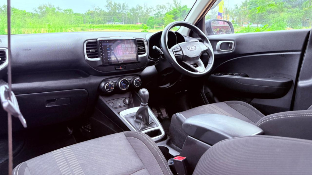 Used Cars in Trivandrum, Kerala - HYUNDAI VENUE 1.2 KAPPA MT S+