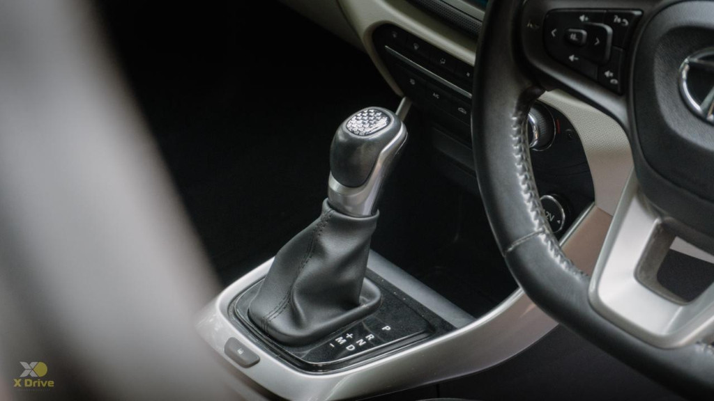 Used Cars in Trivandrum, Kerala - TATA ALTROZ XZ+ 1.2 RTN DCT BS6