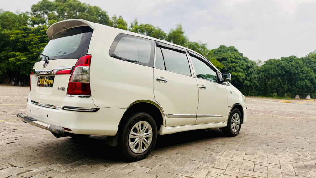 Used Cars in Trivandrum, Kerala - TOYOTA INNOVA 2.5 GX (E4) 7S