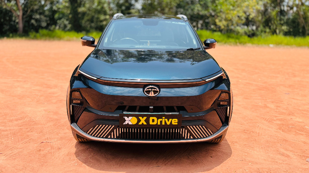Used Cars in Trivandrum, Kerala - TATA NEXON .EV LR EMP