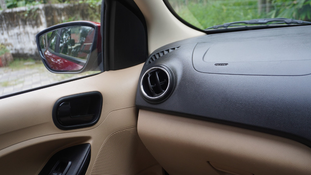 Used Cars in Trivandrum, Kerala - FORD FIGO ASPIRE 1.2 TITANIUM