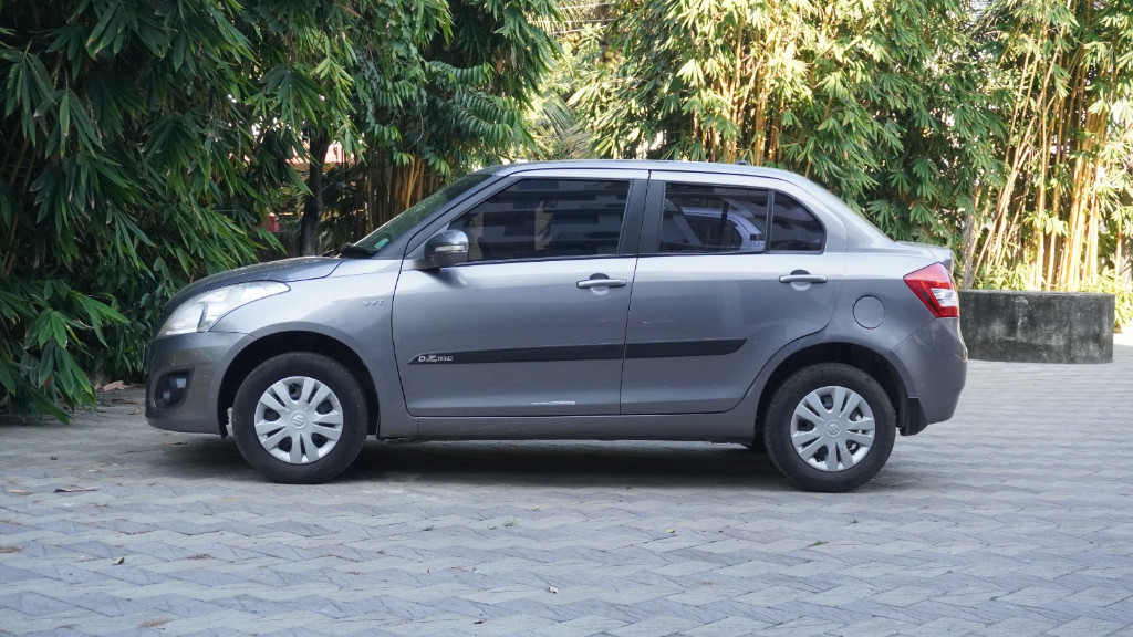 Used Cars in Trivandrum, Kerala - MARUTI SUZUKI DZIRE VXI MT
