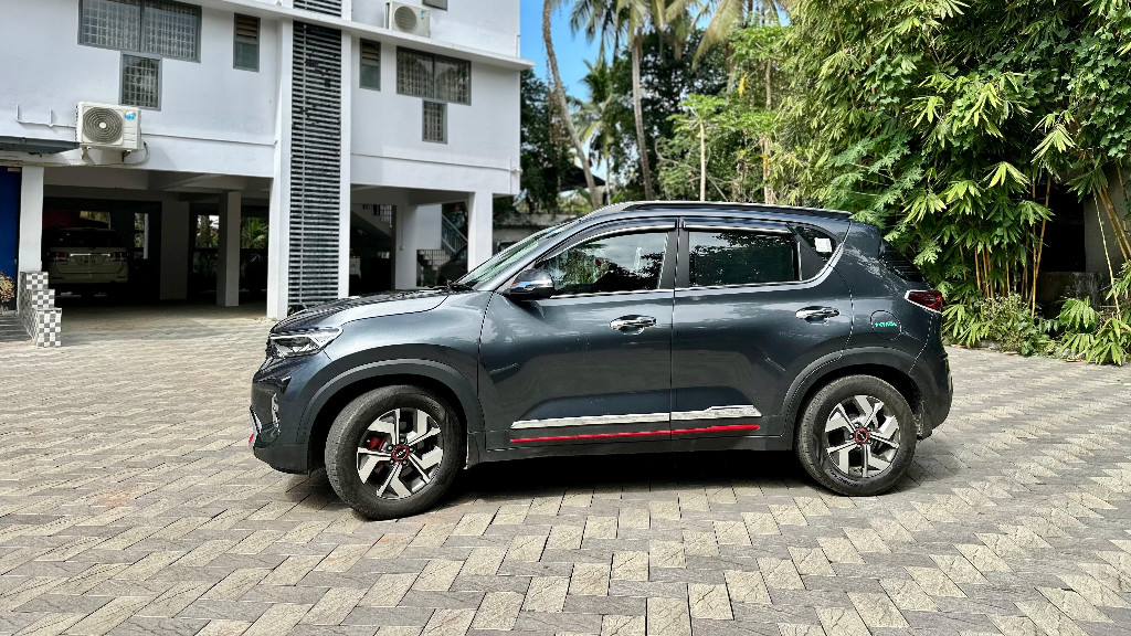 Used Cars in Trivandrum, Kerala - Kia Sonet G1.0 T 7DCT GTX PLUS