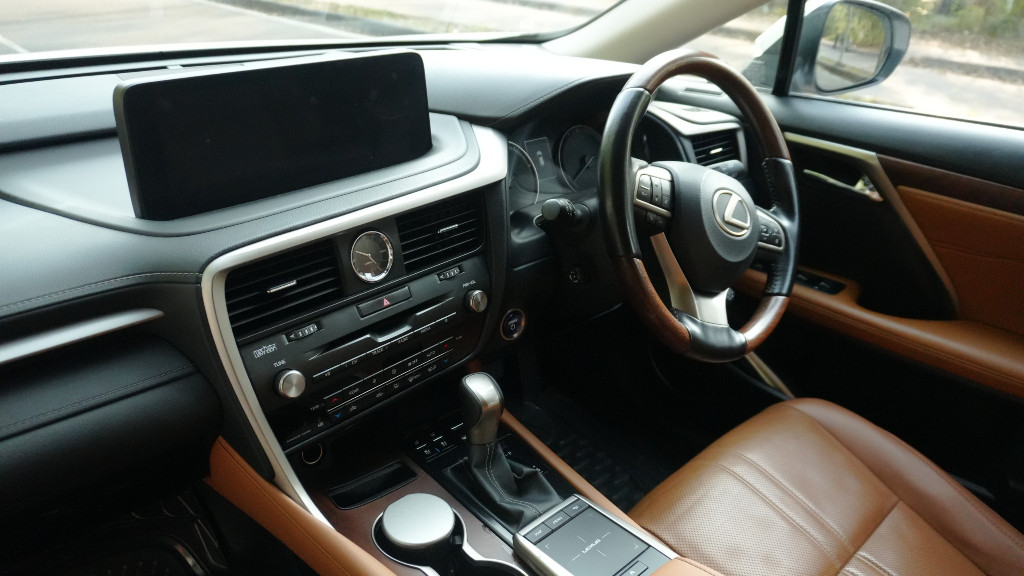 Used Cars in Trivandrum, Kerala - TOYOTA LEXUS RX450HL(HYBRID)