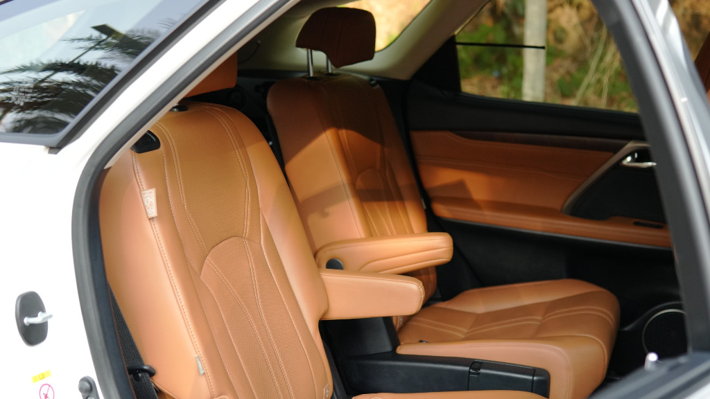 Used Cars in Trivandrum, Kerala - TOYOTA LEXUS RX450HL(HYBRID)