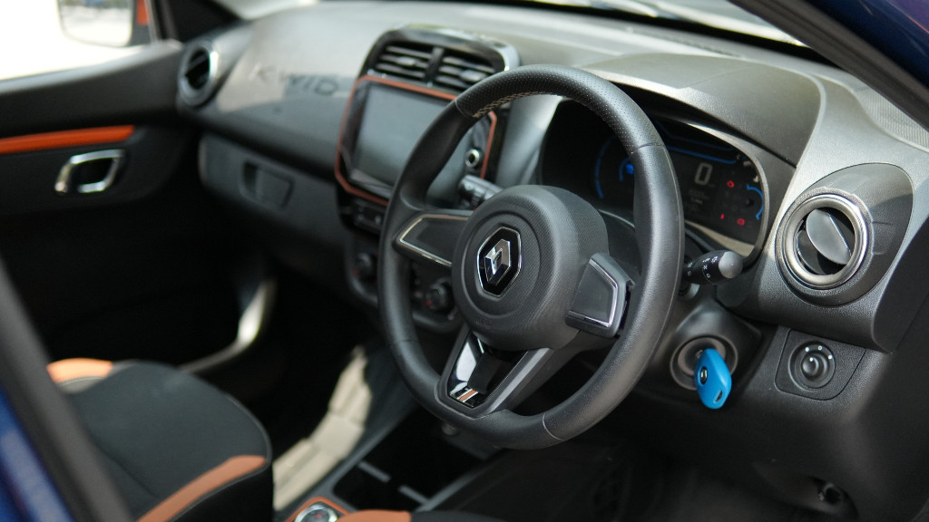 Used Cars in Trivandrum, Kerala - RENAULT KWID CLIMBER OPTION AMT