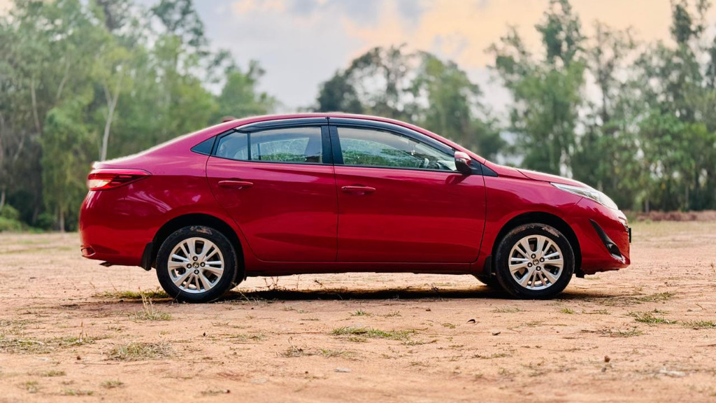 Used Cars in Trivandrum, Kerala - TOYOTA YARIS 1.5 V (BSIV)(MT)