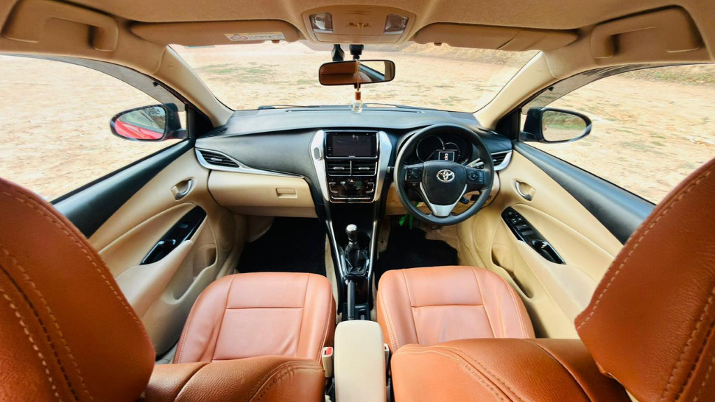 Used Cars in Trivandrum, Kerala - TOYOTA YARIS 1.5 V (BSIV)(MT)