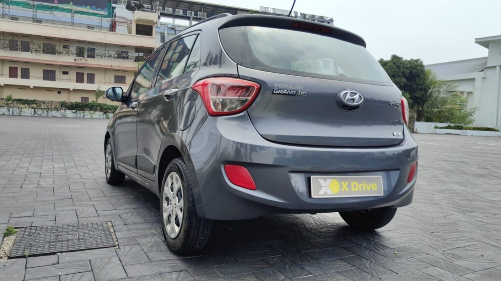 Used Cars in Trivandrum, Kerala - Hyundai Grand i 10 Sportz 1.2