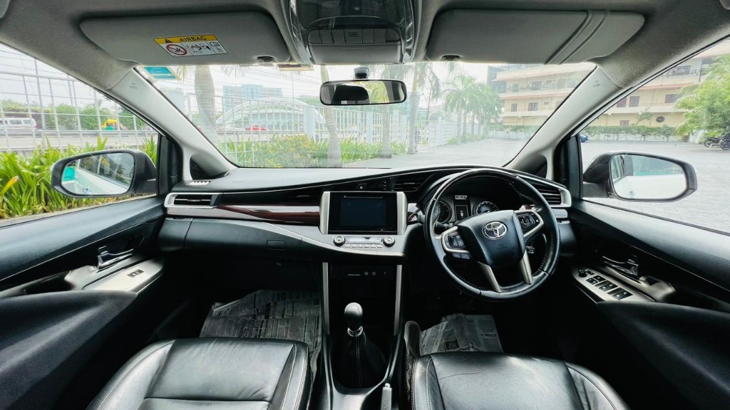 Used Cars in Trivandrum, Kerala - TOYOTA INNOVA CRYSTA 2.4 Z 7 STR