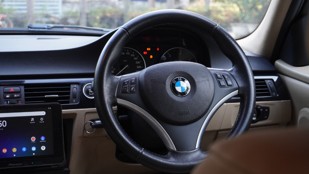 Used Cars in Trivandrum, Kerala - BMW 320 D
