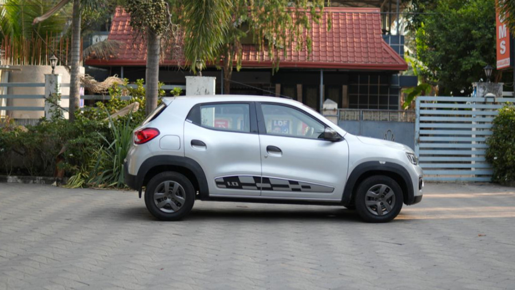 Used Cars in Trivandrum, Kerala - RENAULT KWID RXT OPTION