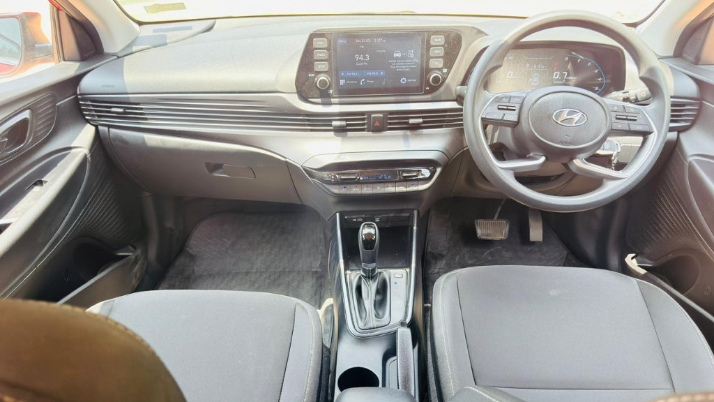 Used Cars in Trivandrum, Kerala - HYUNDAI I20 SPORTZ 1.2 KAPPA IVT