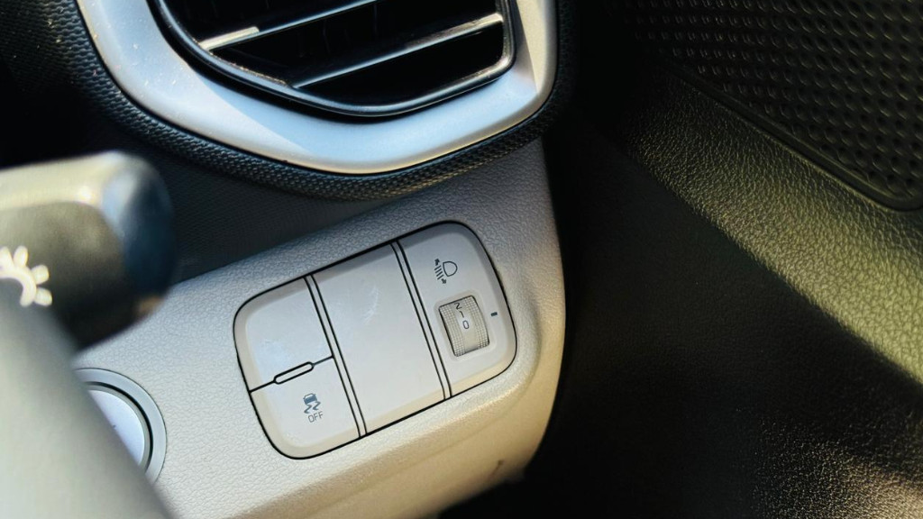 Used Cars in Trivandrum, Kerala - HYUNDAI VENUE 1.5 CRDI MT SX