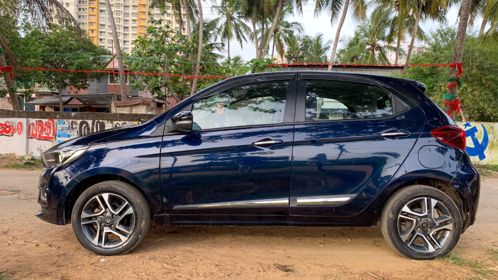 Used Cars in Trivandrum, Kerala - TATA TIAGO XZ 1.2 RTN 