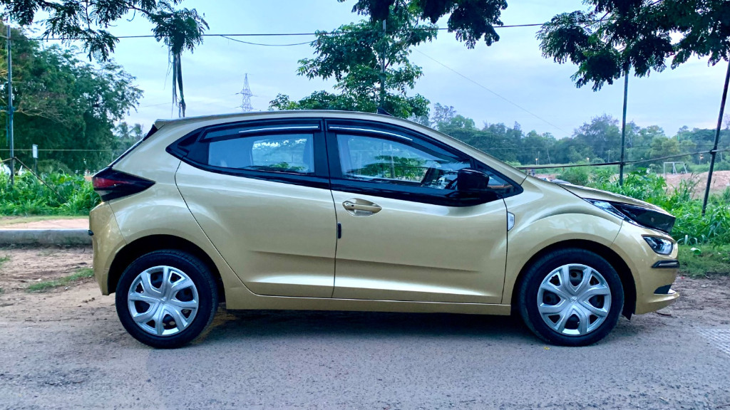 Used Cars in Trivandrum, Kerala - TATA ALTROZ XT 1.2 RTN 