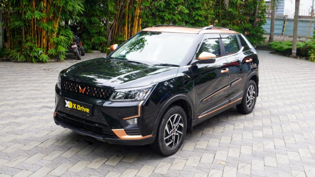 Used Cars in Trivandrum, Kerala - MAHINDRA XUV 400 EL34.5(O)