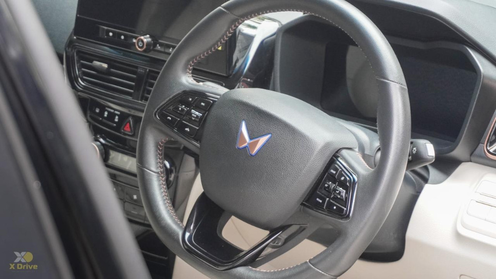 Used Cars in Trivandrum, Kerala - MAHINDRA XUV 400 EL34.5(O)