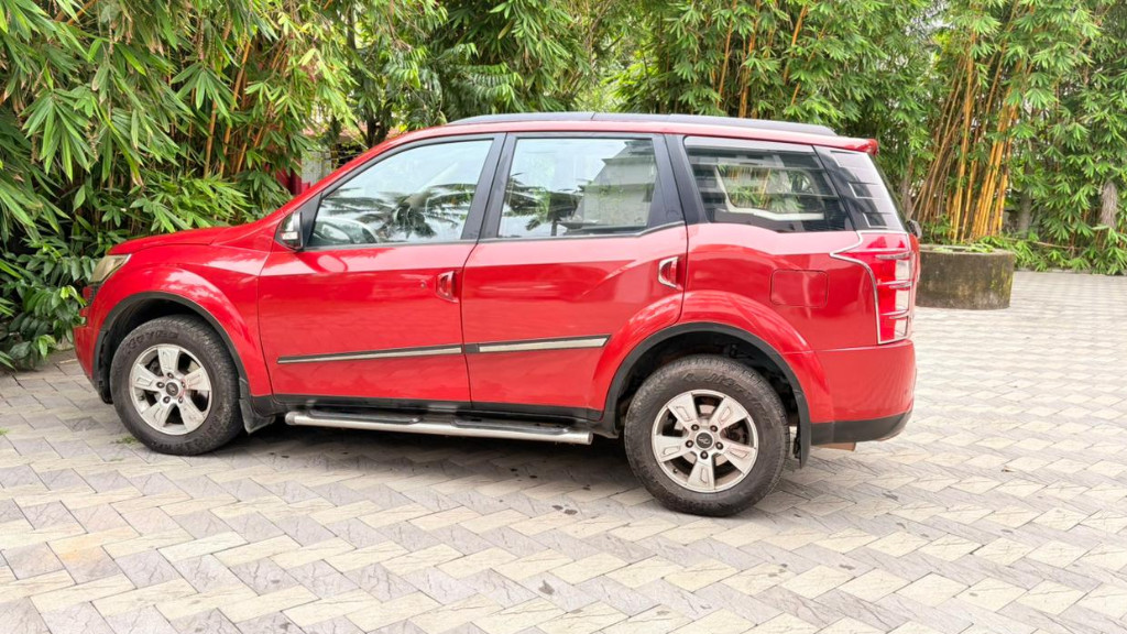 Used Cars in Trivandrum, Kerala - MAHINDRA XUV 500 W8 HAWK 7 STR 2WD
