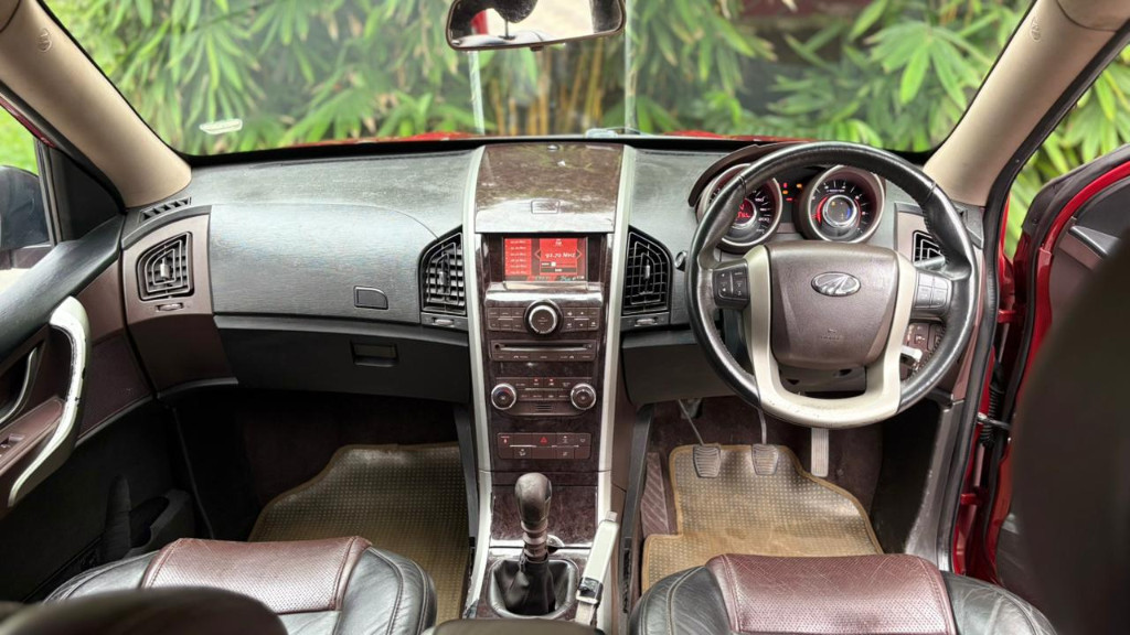 Used Cars in Trivandrum, Kerala - MAHINDRA XUV 500 W8 HAWK 7 STR 2WD