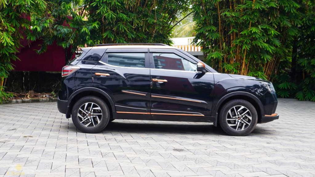 Used Cars in Trivandrum, Kerala - MAHINDRA XUV 400 EL34.5(O)