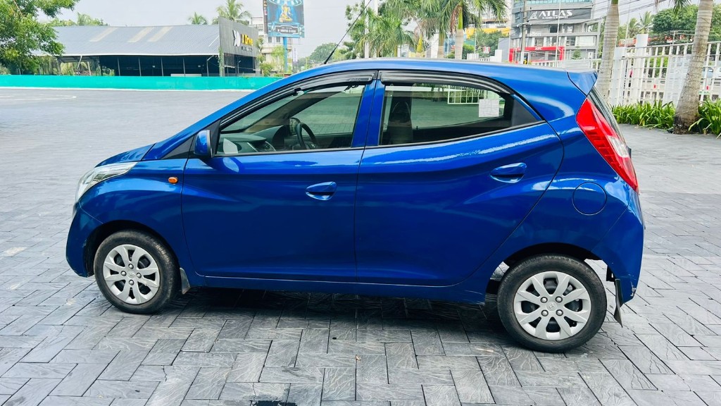 Used Cars in Trivandrum, Kerala - Hyundai Eon Sportz BS IV