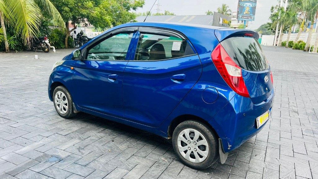 Used Cars in Trivandrum, Kerala - Hyundai Eon Sportz BS IV