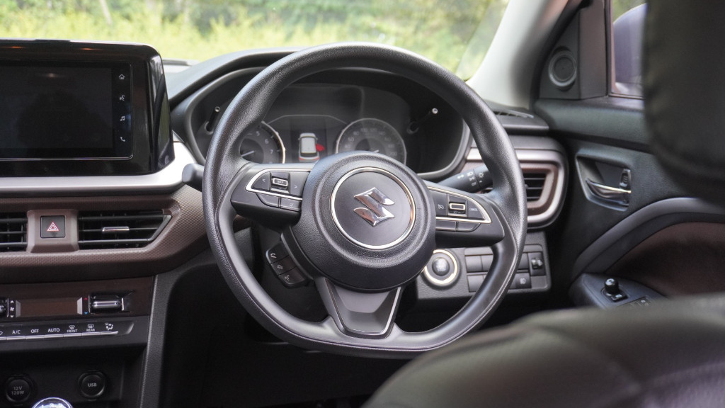 Used Cars in Trivandrum, Kerala - MARUTI SUZUKI BREZZA ZXI MT 