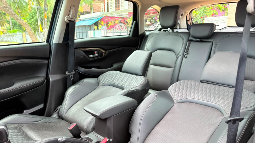 Used Cars in Trivandrum, Kerala - MARUTI SUZUKI G VITARA STRONG HYBRID ALPHA+