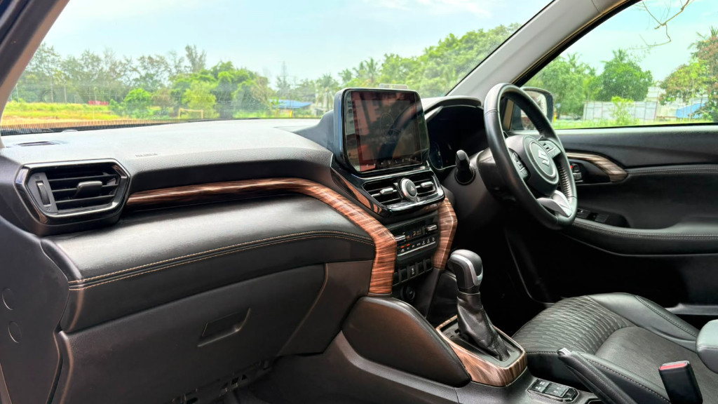 Used Cars in Trivandrum, Kerala - MARUTI SUZUKI G VITARA STRONG HYBRID ALPHA+
