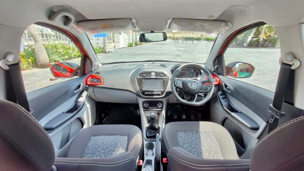 Used Cars in Trivandrum, Kerala - TATA TIAGO XZ Plus 1.2 RT BS6
