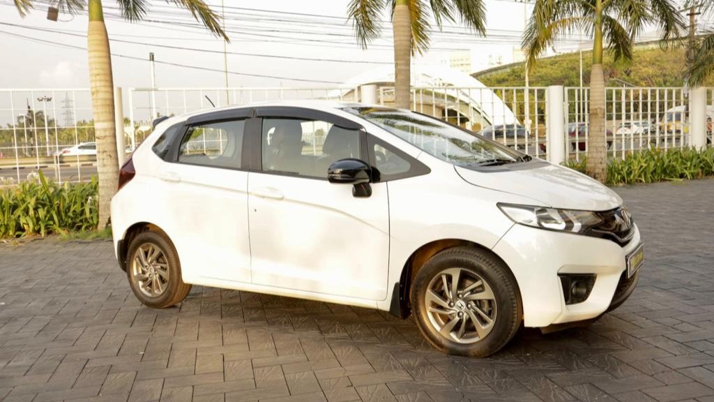 Used Cars in Trivandrum, Kerala - HONDA JAZZ 1.5 V MT I-DTEC BSIV