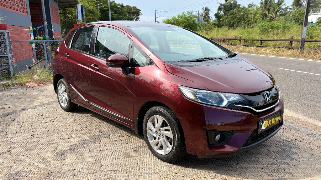 Used Cars in Trivandrum, Kerala - HONDA JAZZ 1.2 V CVT IVTEC