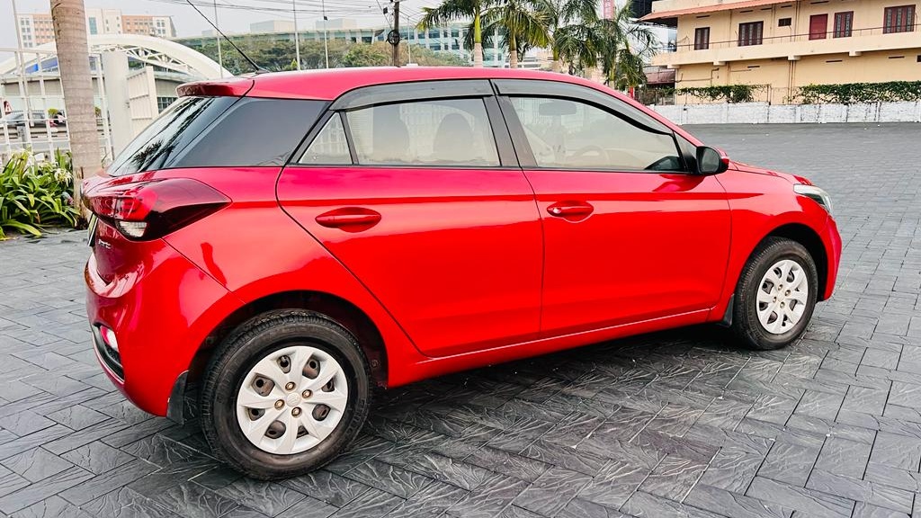 Used Cars in Trivandrum, Kerala - HYUNDAI I20 SPORTZ VTVT BS IV