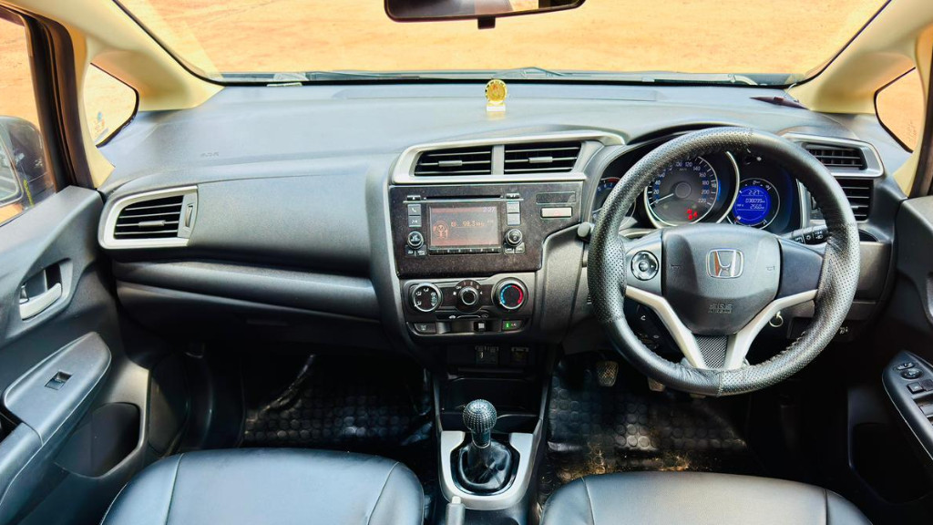 Used Cars in Trivandrum, Kerala - HONDA JAZZ 1.2 SV MT IVTEC 2018