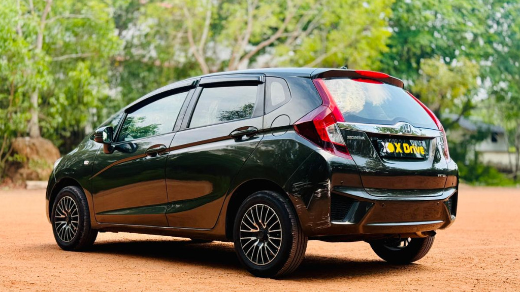 Used Cars in Trivandrum, Kerala - HONDA JAZZ 1.2 SV MT IVTEC 2018
