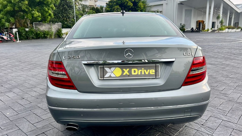 Used Cars in Trivandrum, Kerala - MERCEDES-BENZ W204 C 250 WITH AT