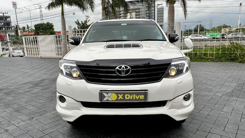 Used Cars in Trivandrum, Kerala - TOYOTA FORTUNER 4 WD AT