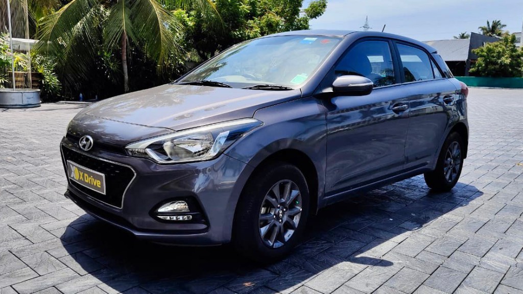 Used Cars in Trivandrum, Kerala - HYUNDAI i20 Sportz + VTVT