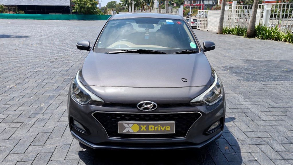 Used Cars in Trivandrum, Kerala - HYUNDAI i20 Sportz + VTVT