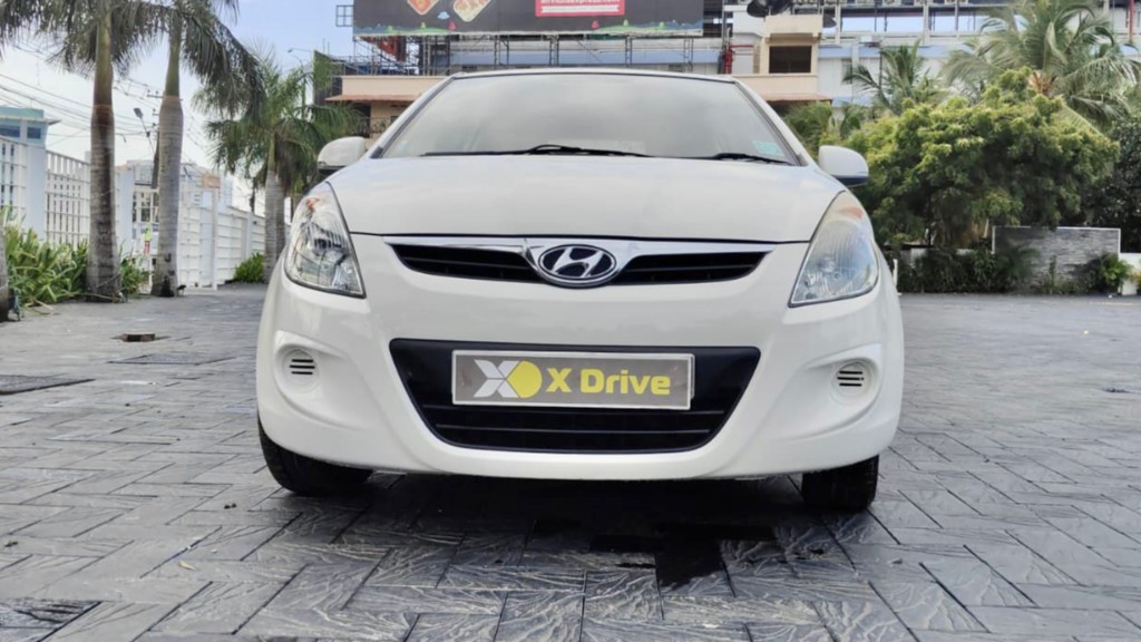 Used Cars in Trivandrum, Kerala - HYUNDAI i20 Sportz