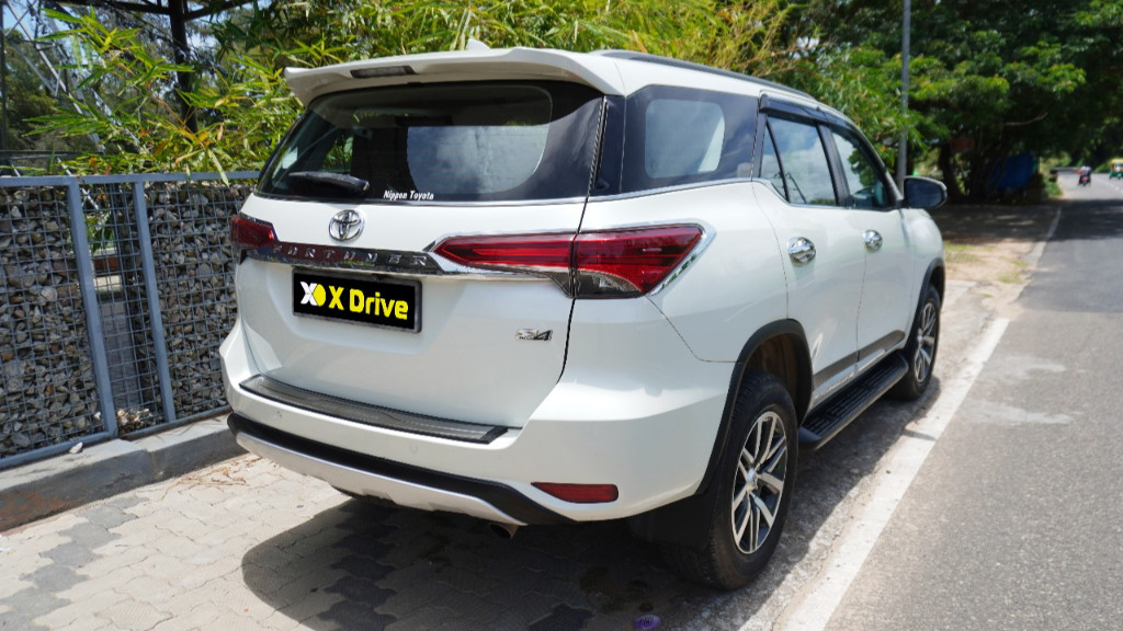 Used Cars in Trivandrum, Kerala - Toyota Fortuner Sigma 4*4 AT(Bs IV)