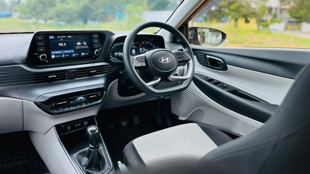 Used Cars in Trivandrum, Kerala - HYUNDAI I20 SPORTZ 1.2 KAPPA MT