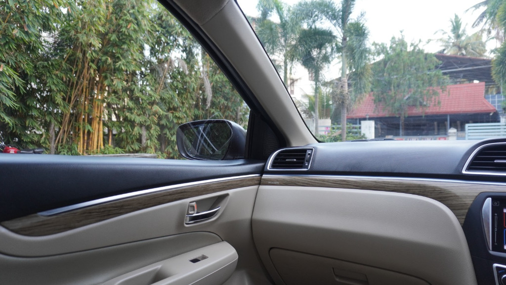 Used Cars in Trivandrum, Kerala - MARUTI CIAZ SMART HYBRID ALPHA AUTOMATIC