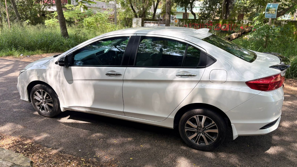 Used Cars in Trivandrum, Kerala - HONDA CITY 1.5 V MT BSIV