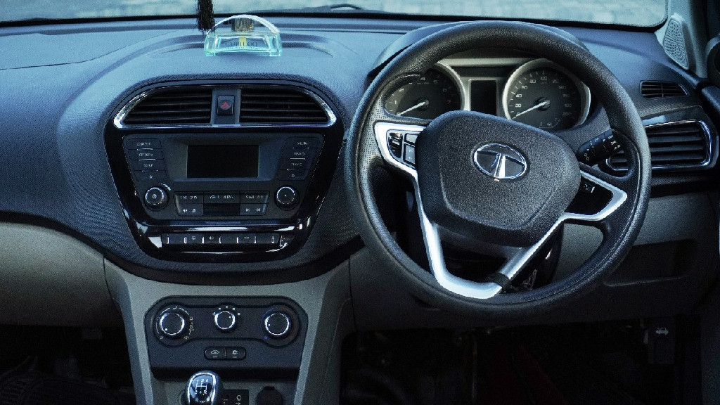 Used Cars in Trivandrum, Kerala - TATA TIAGO XZ 1.2 RTN BSIV
