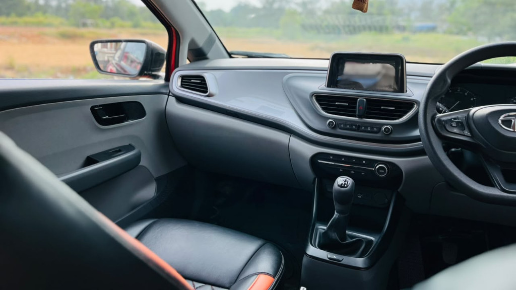Used Cars in Trivandrum, Kerala - TATA ALTROZ XT 1.2 RTN BS6
